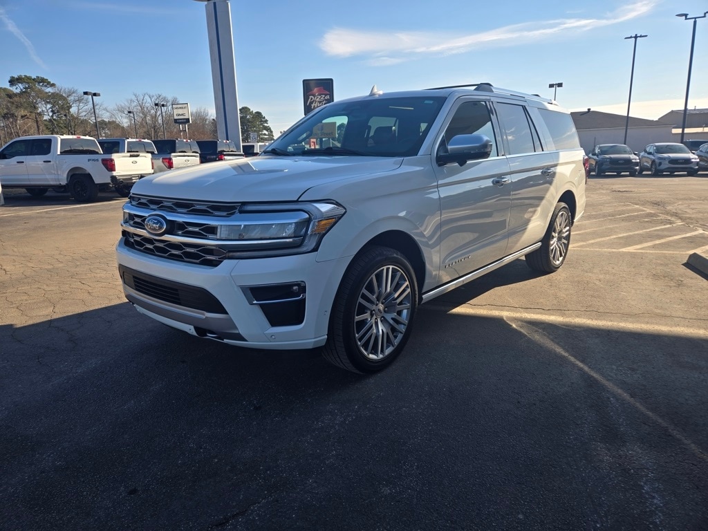 Used 2024 Ford Expedition Max Platinum SUV