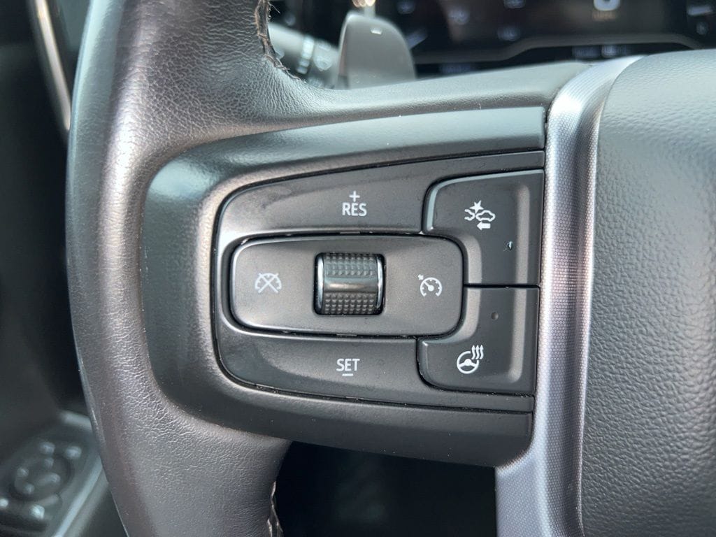 2023 GMC Sierra 1500 SLT - Photo 18