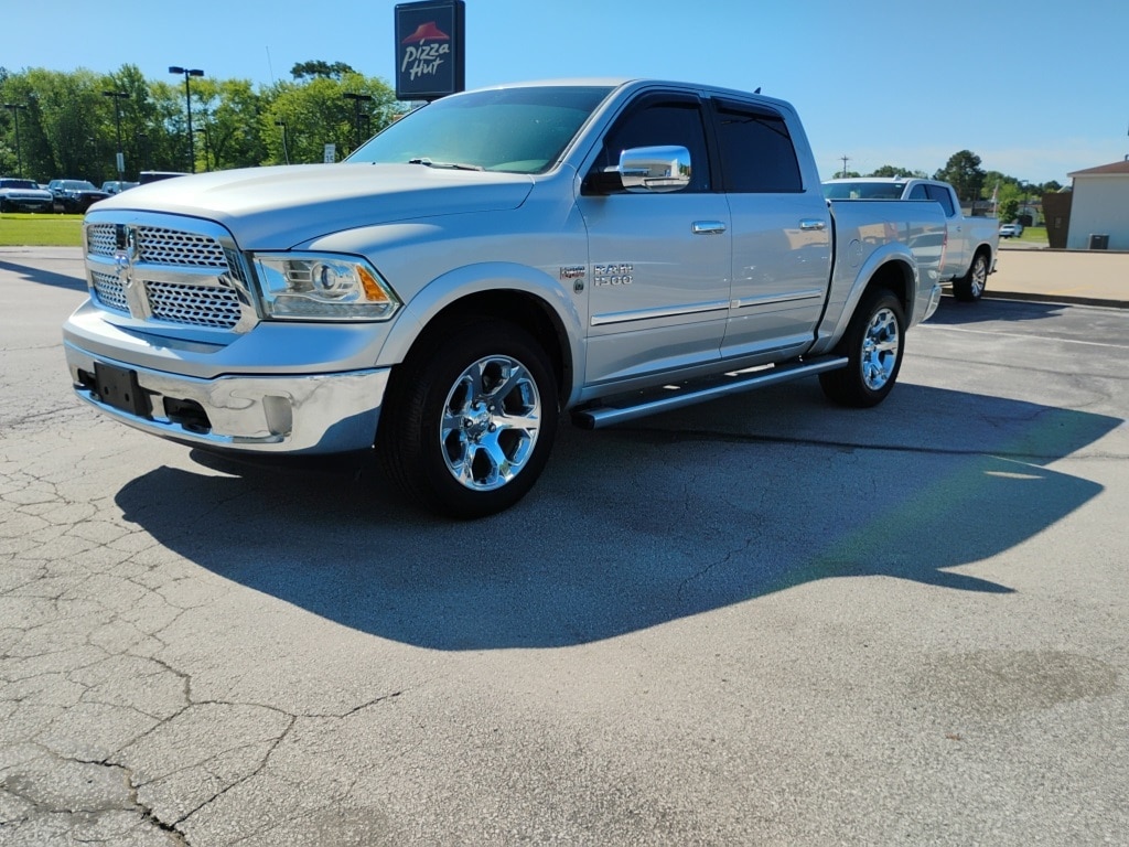 Used 2017 RAM Ram 1500 Pickup Laramie with VIN 1C6RR7NT1HS566118 for sale in Little Rock