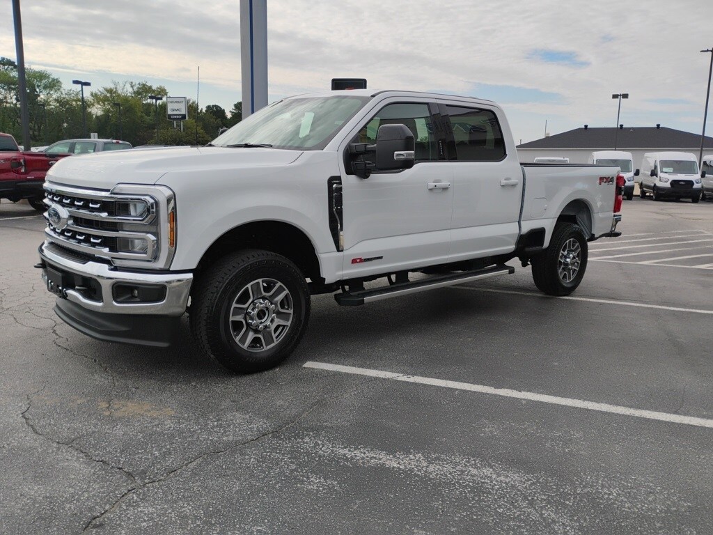 2026 Ford F-350 photo 2