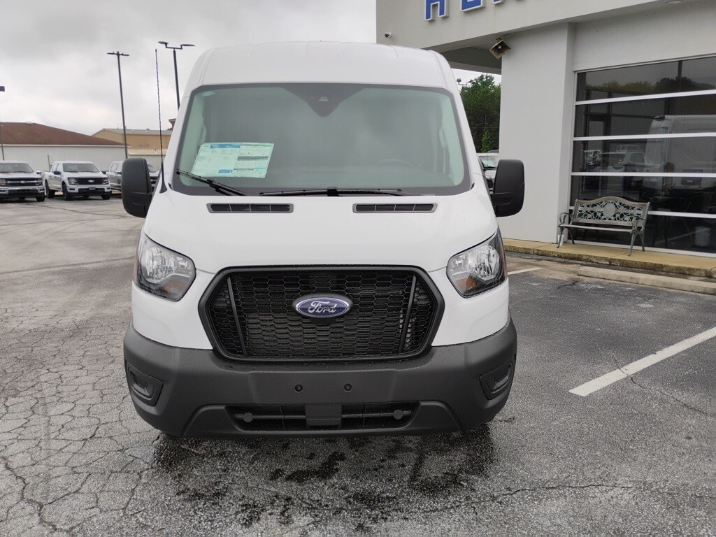2025 Ford Transit photo 3