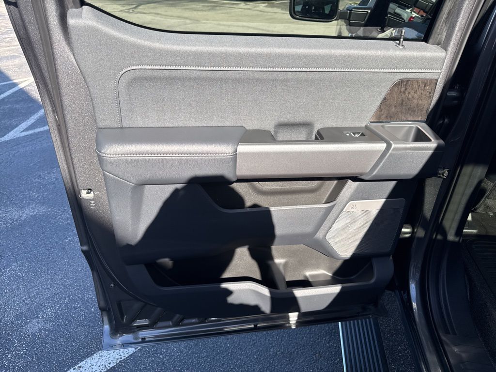 2026 Ford F-250 Super Duty Lariat - Photo 34