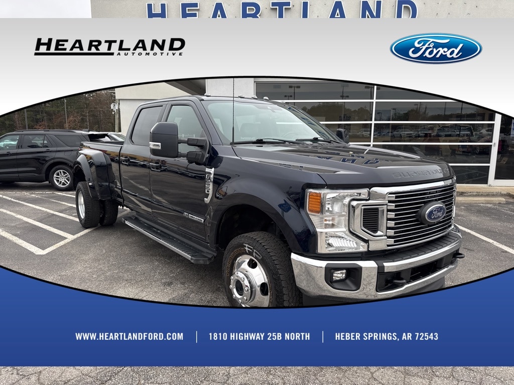 2022 Ford F-350 Super Duty Lariat's photo
