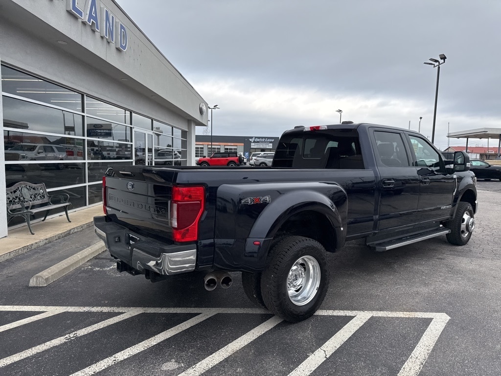 Used 2022 Ford F-350SD Lariat Truck