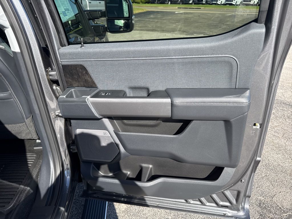 2026 Ford F-250 Super Duty Lariat - Photo 31