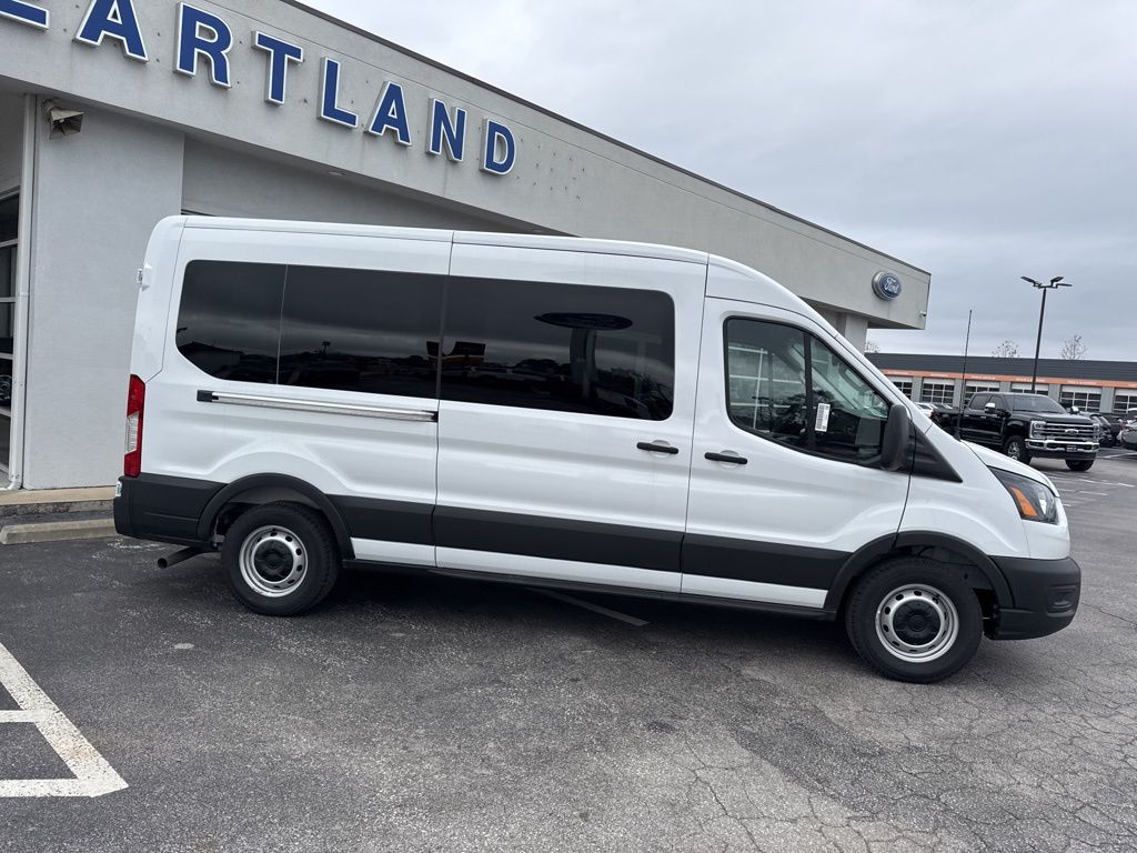2025 Ford Transit Passenger Van XL - Photo 2