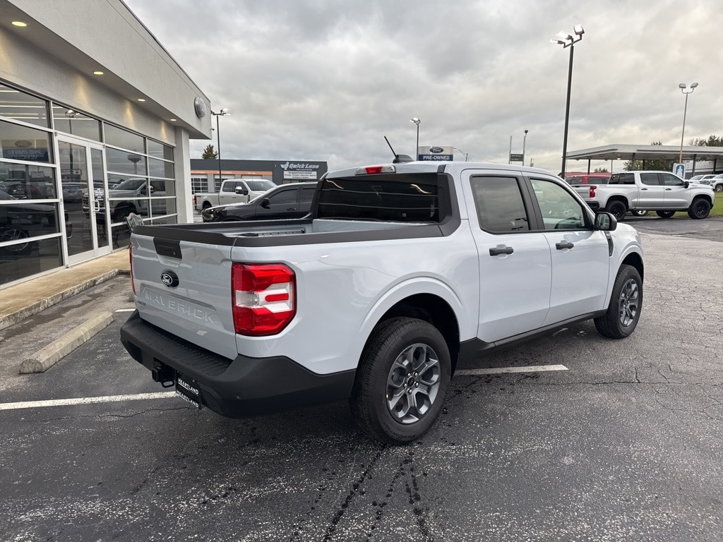 New 2025 Ford Maverick XLT Truck