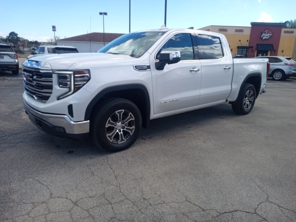 Used 2023 GMC Sierra 1500 SLT with VIN 1GTUUDEDXPZ115347 for sale in Little Rock