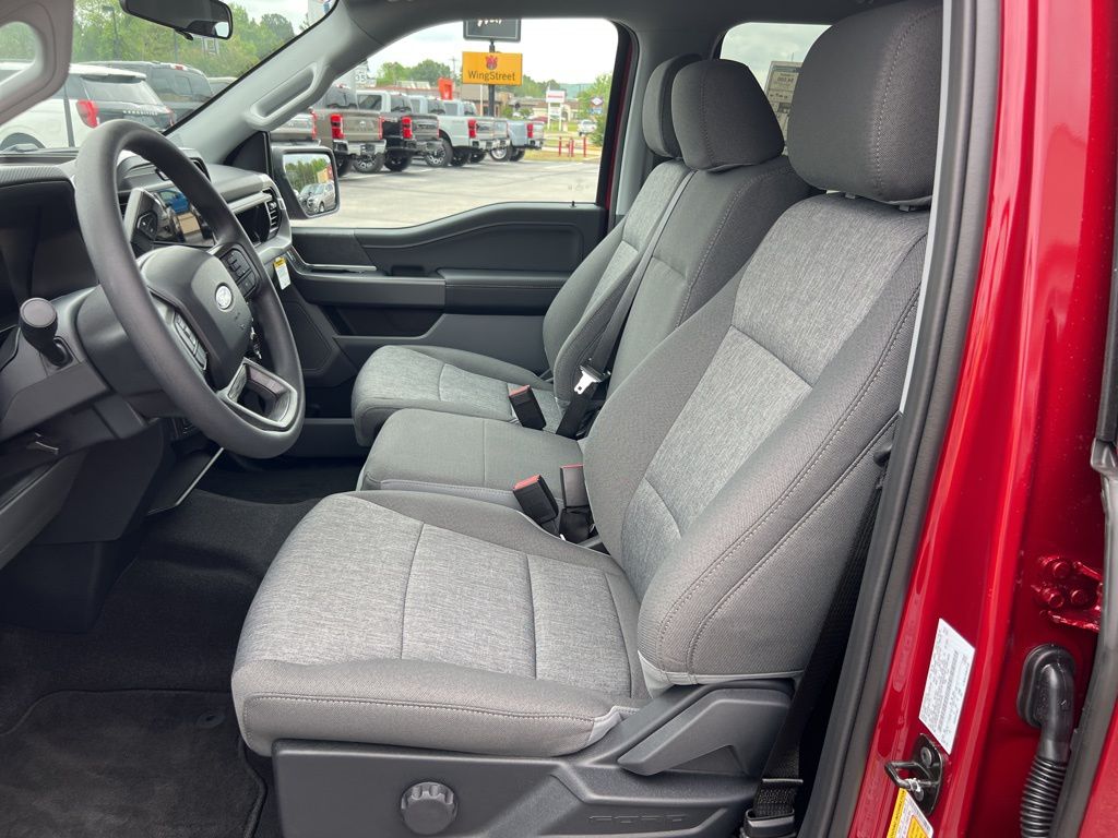 2026 Ford F-150 XLT - Photo 11