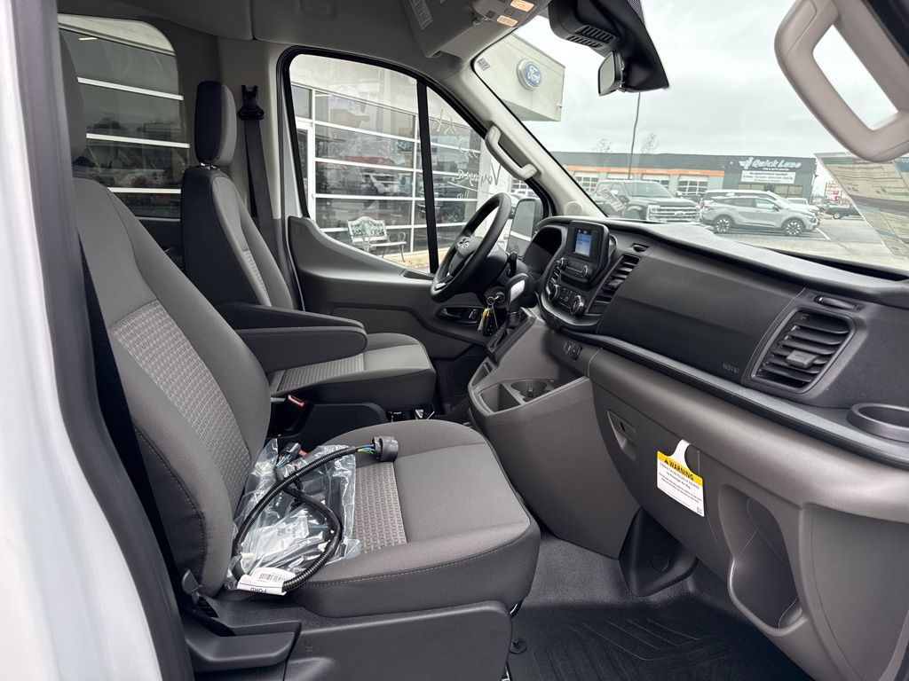 2025 Ford Transit Passenger Van XL - Photo 11