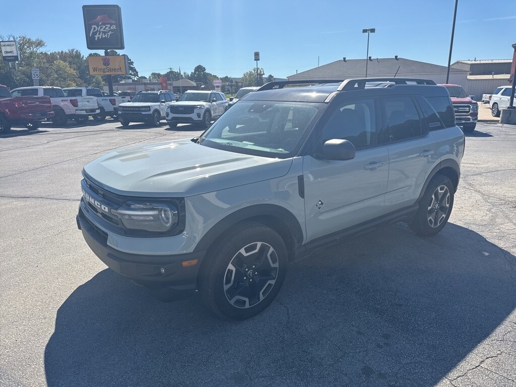 2022 Ford Bronco Sport Outer Banks photo 4