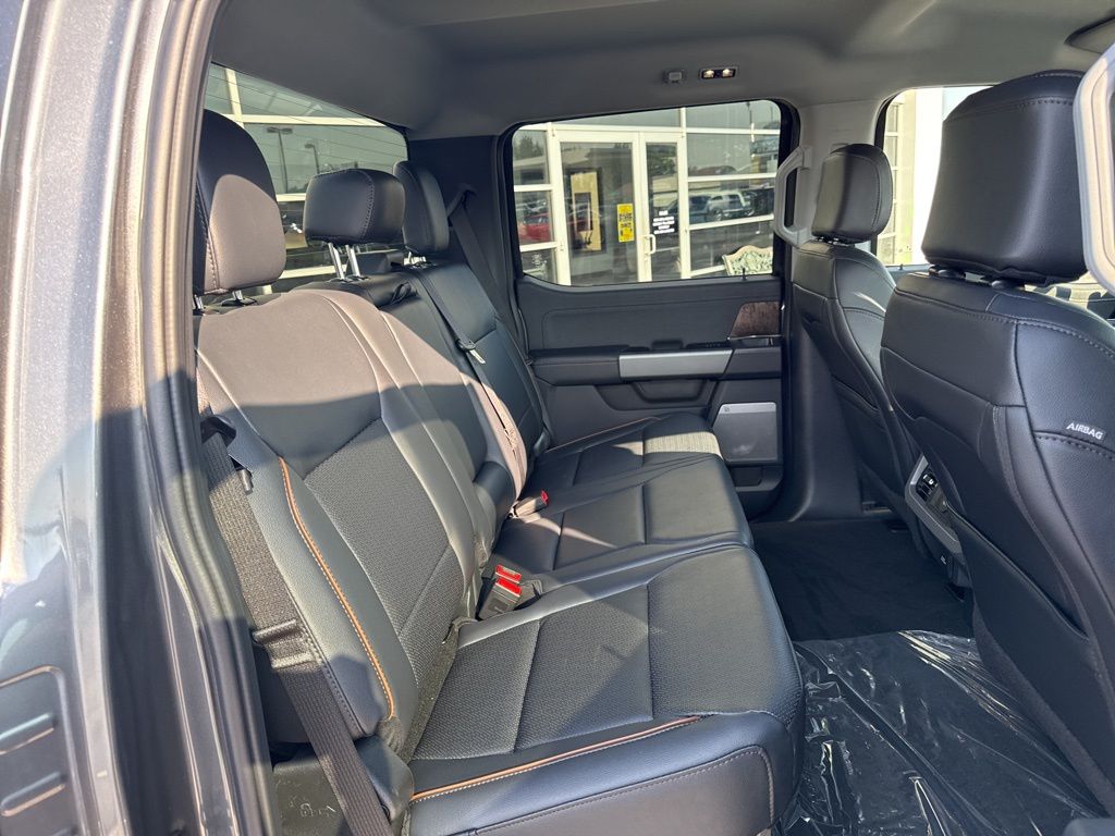 2026 Ford F-350 Super Duty Lariat - Photo 29