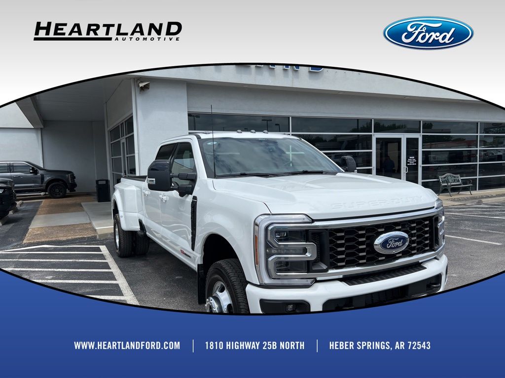 2026 Ford F-350 Platinum 4x4 Crew Cab 8' Box DRW's photo