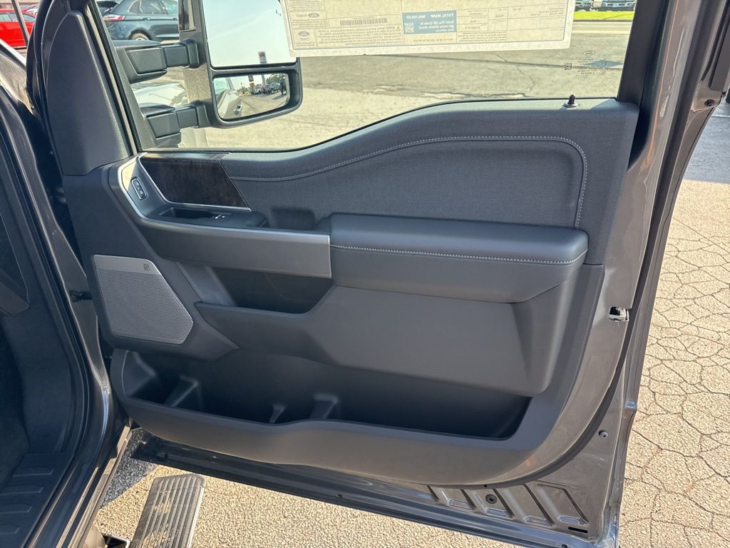 2026 Ford F-350 Super Duty Lariat - Photo 27