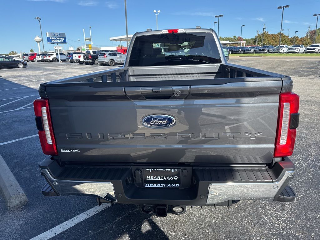 2026 Ford F-250 Super Duty Lariat - Photo 9