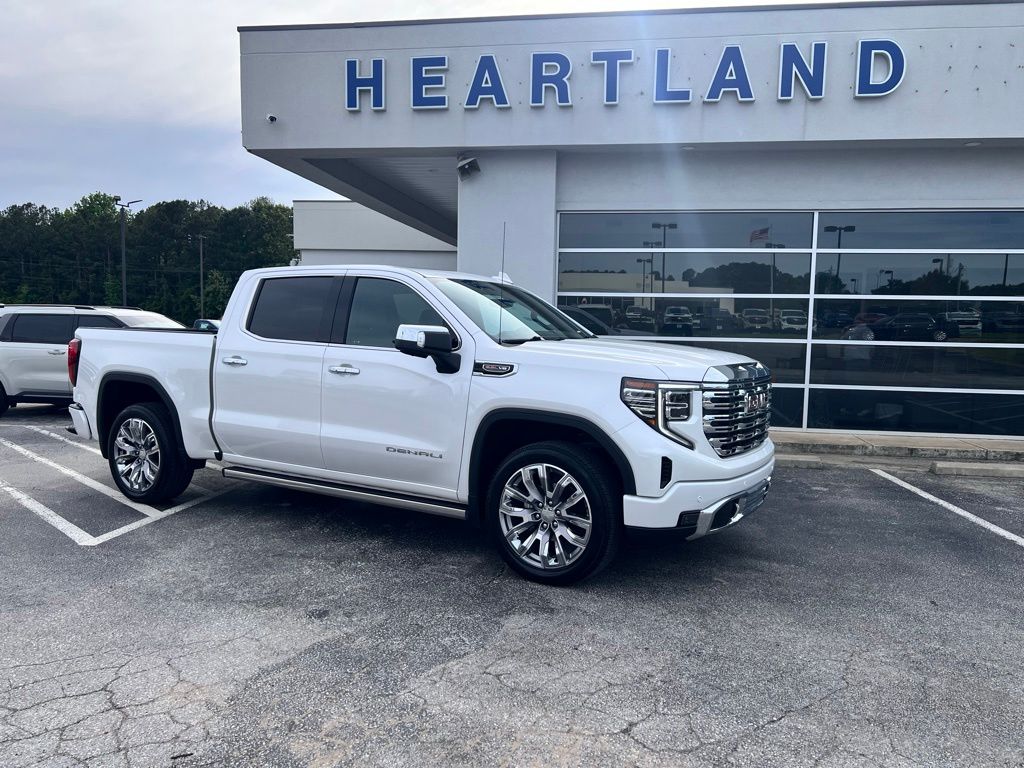 Used 2024 GMC Sierra 1500 Denali Denali with VIN 1GTUUGEL1RZ332345 for sale in Little Rock
