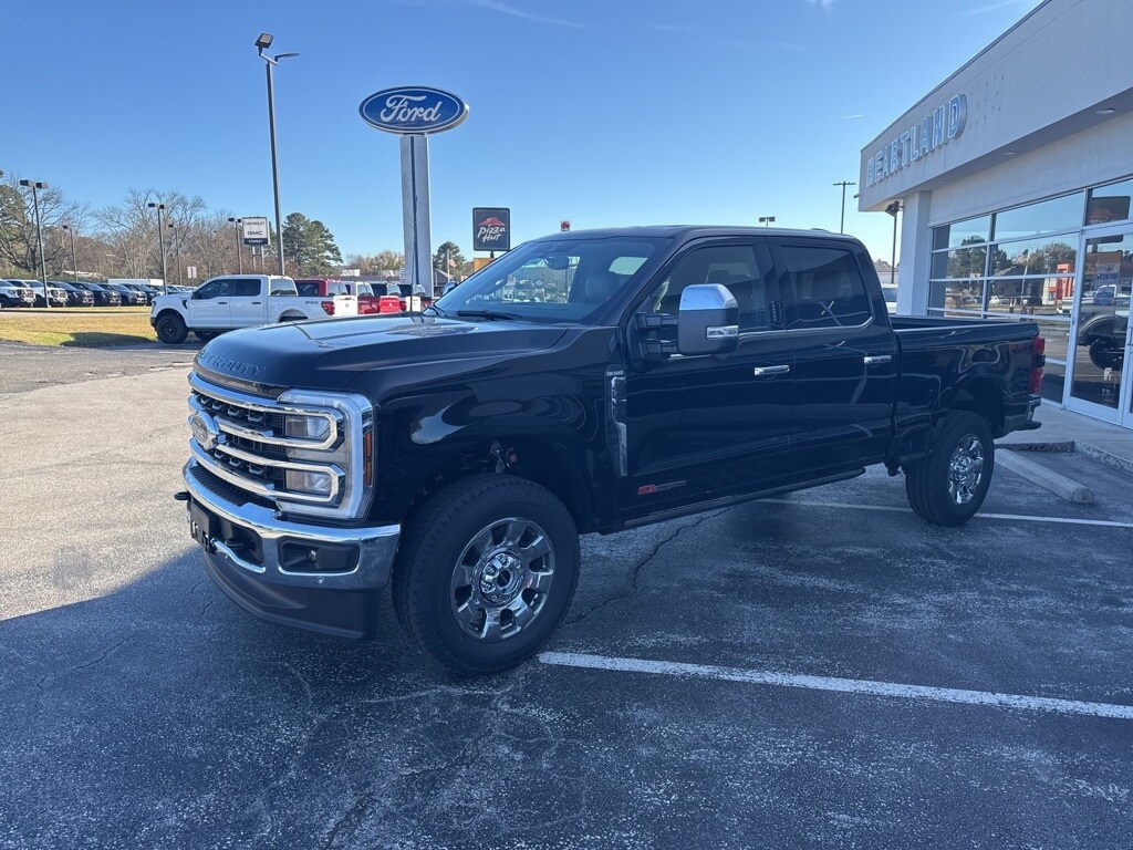 2026 Ford F-250 King Ranch photo 3