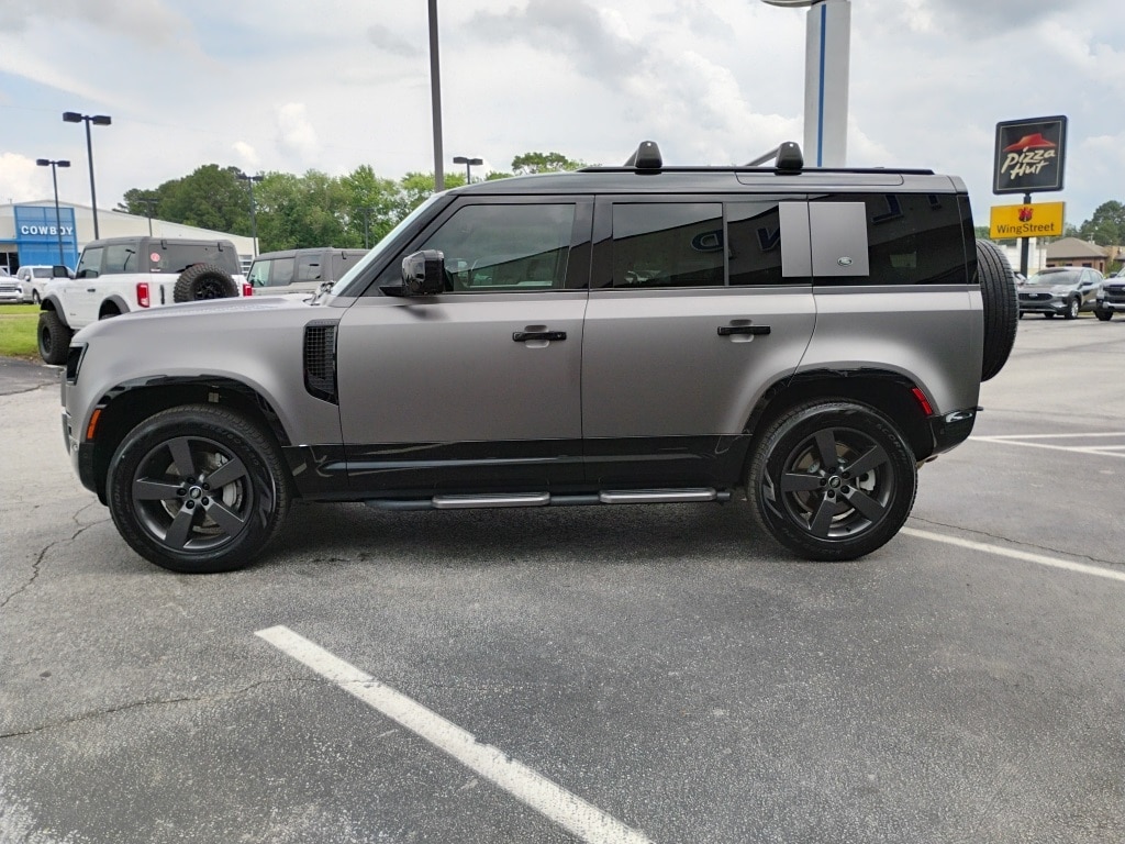 Used 2024 Land Rover Defender X-Dynamic SE with VIN SALE27EU5R2256231 for sale in Heber Springs, AR