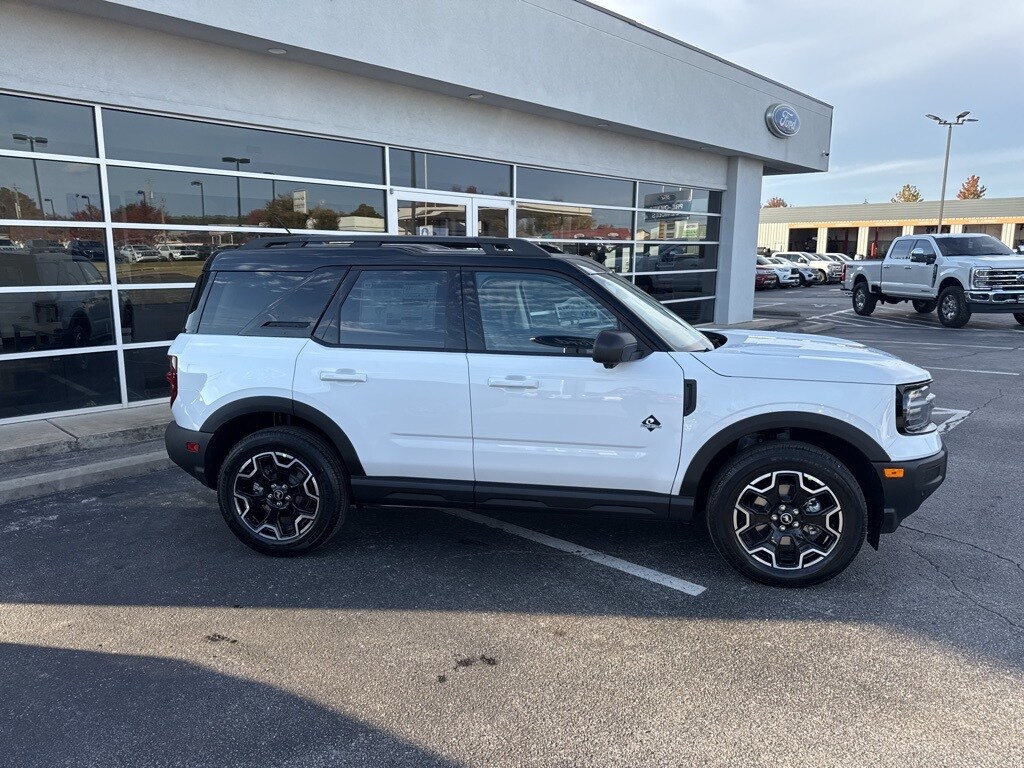New 2025 Ford Bronco Sport Outer Banks SUV