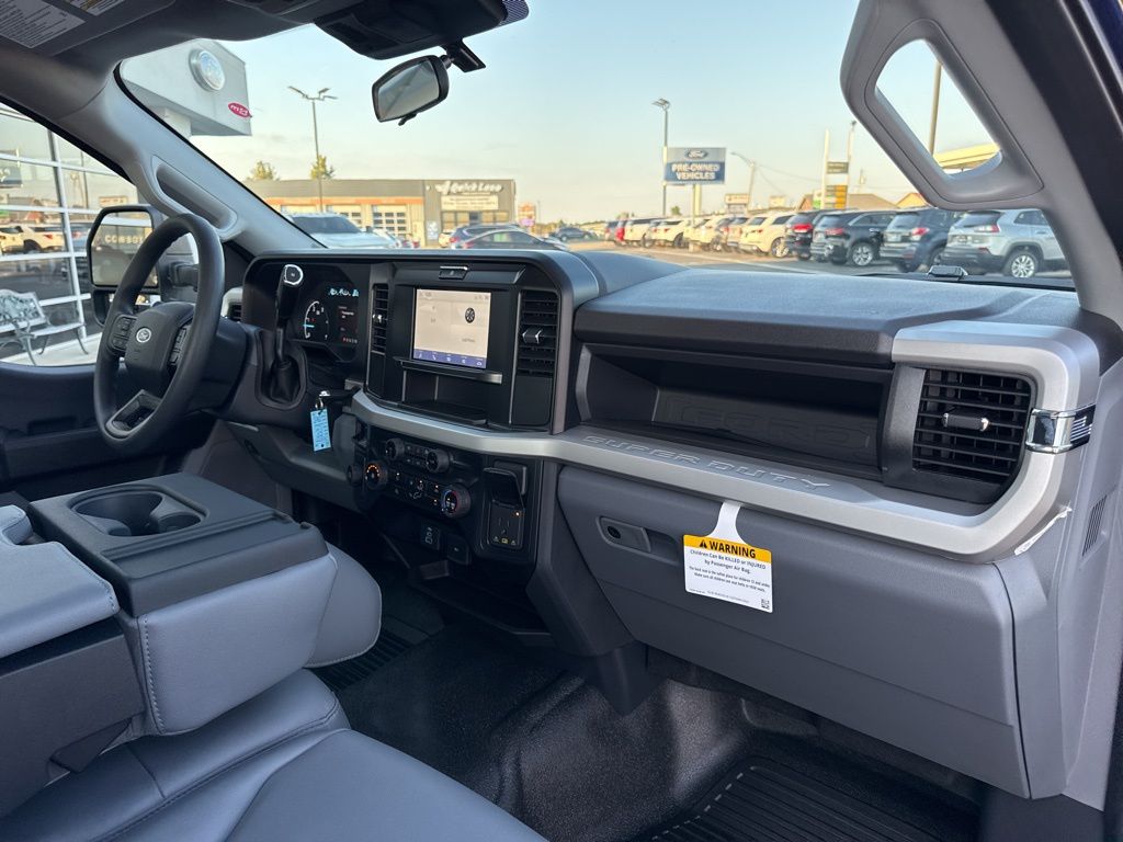 2026 Ford F-350 Super Duty XL - Photo 28