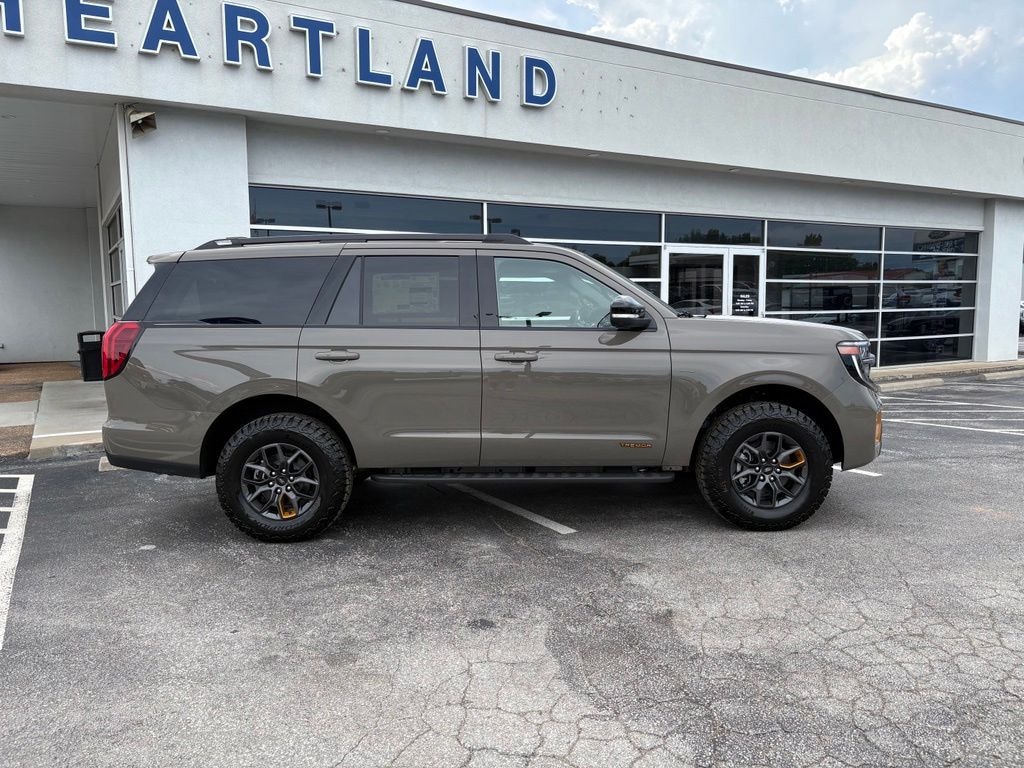 New 2027 Ford Expedition Tremor SUV