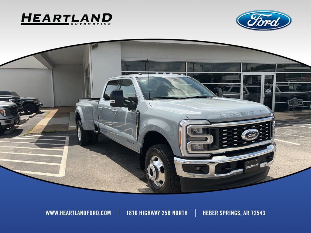 2026 Ford F-350 Lariat 4x4 Crew Cab 8' Box DRW's photo