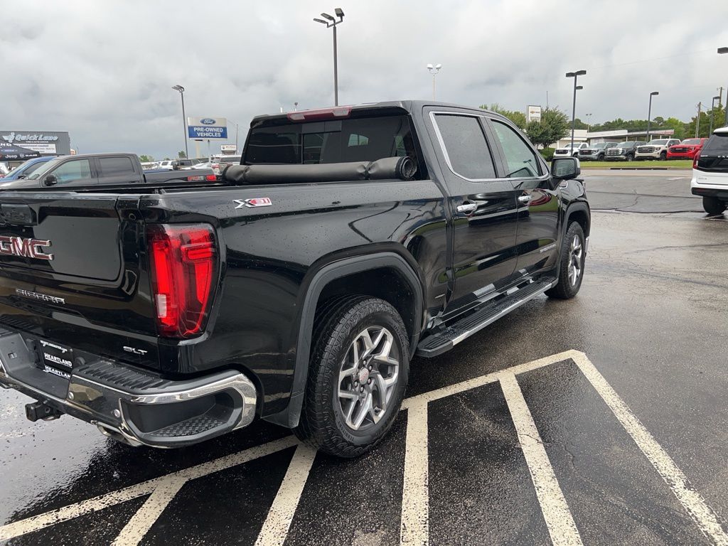 2023 GMC Sierra 1500 SLT - Photo 3