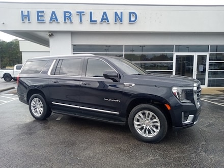 2023 GMC Yukon XL SLT SUV