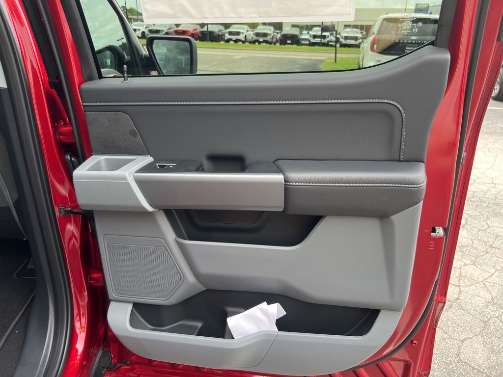 2026 Ford F-150 XLT - Photo 30
