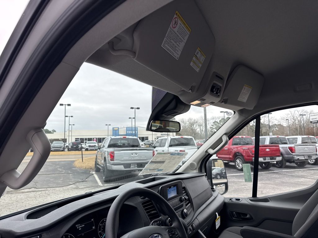 2025 Ford Transit Passenger Van XL - Photo 10