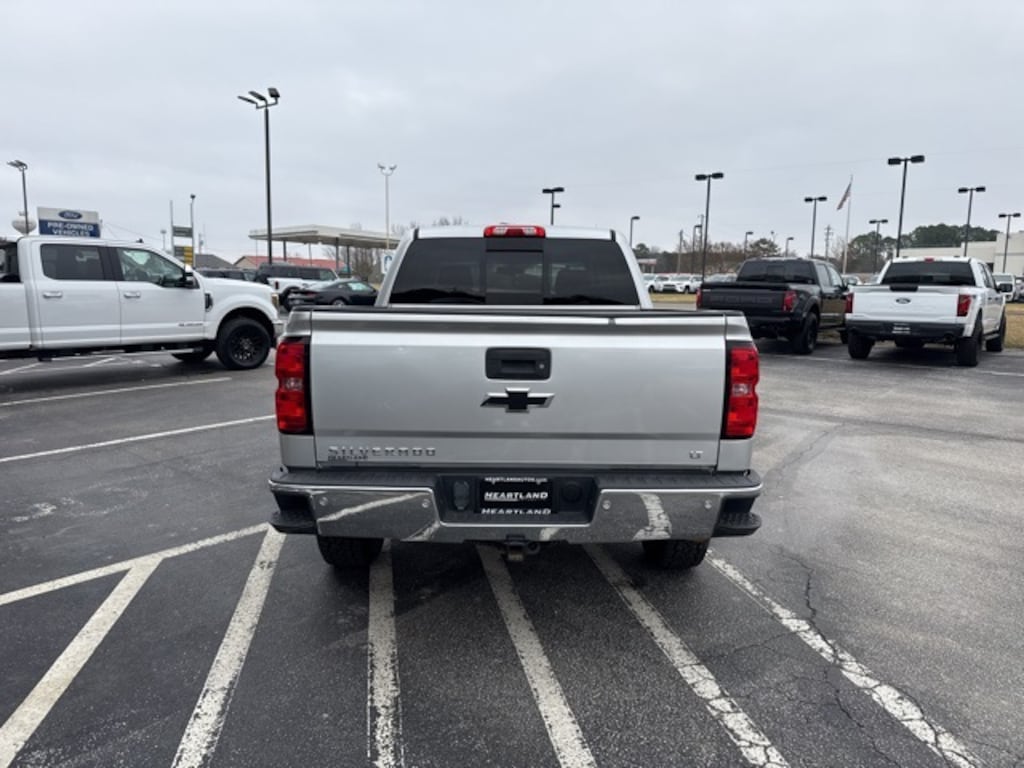 Used 2018 Chevrolet Silverado 1500 LT Truck