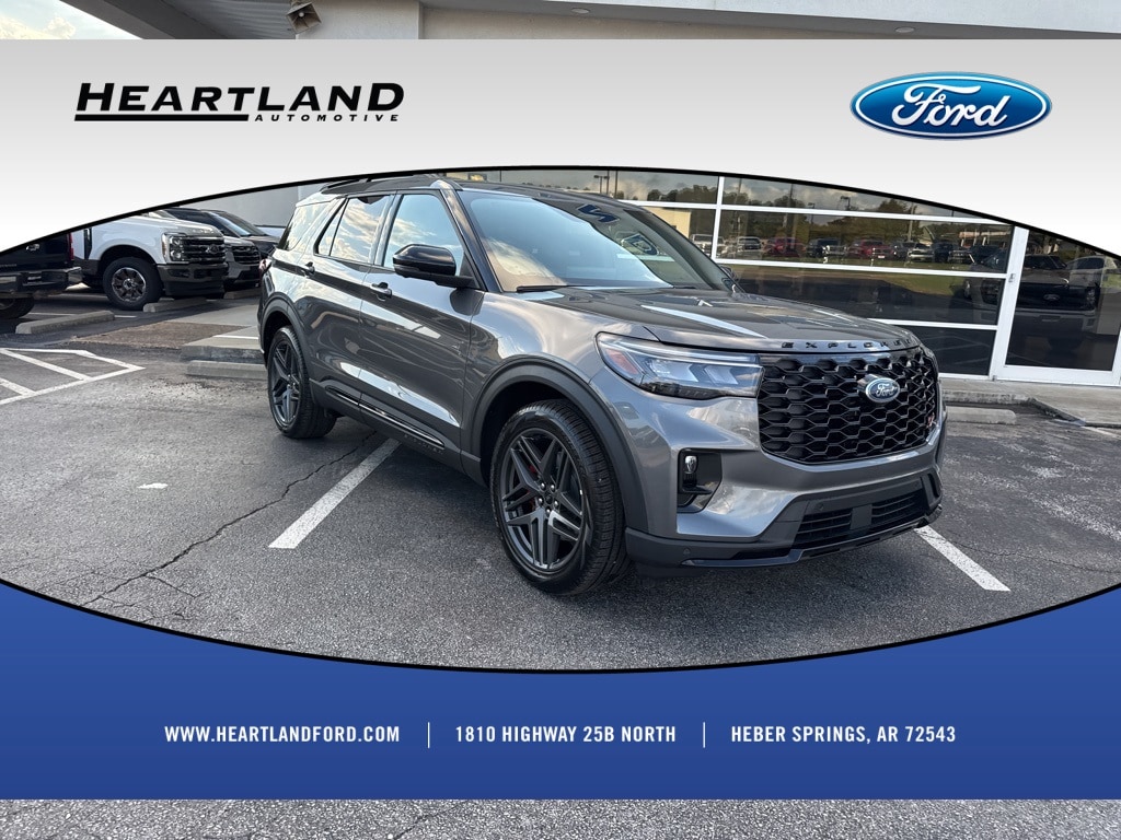 2025 Ford Explorer ST's photo