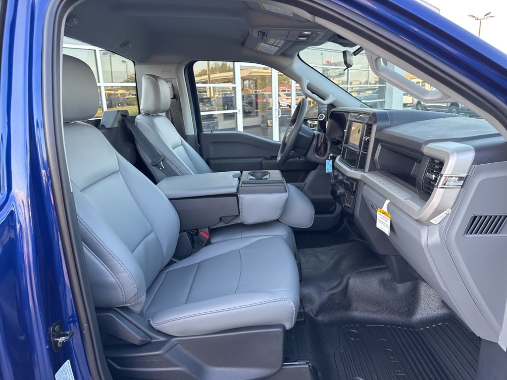 2026 Ford F-350 Super Duty XL - Photo 27