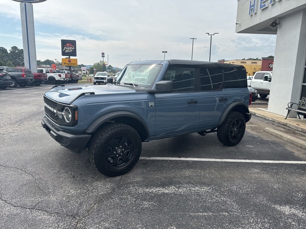 2025 Ford Bronco Big Bend photo 3