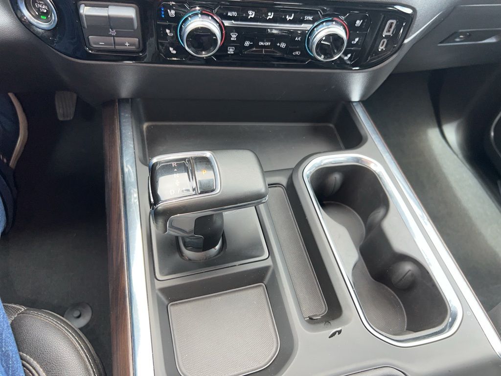 2023 GMC Sierra 1500 SLT - Photo 15
