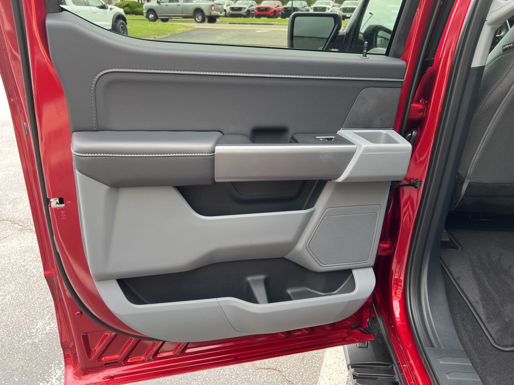 2026 Ford F-150 XLT - Photo 33