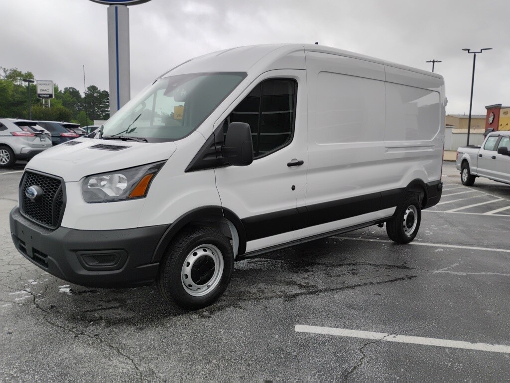 2025 Ford Transit photo 2