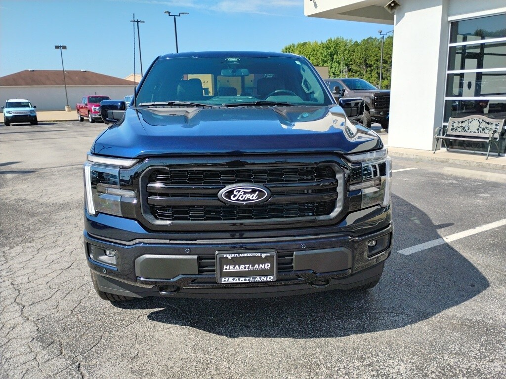 2025 Ford F-150 Lariat photo 4