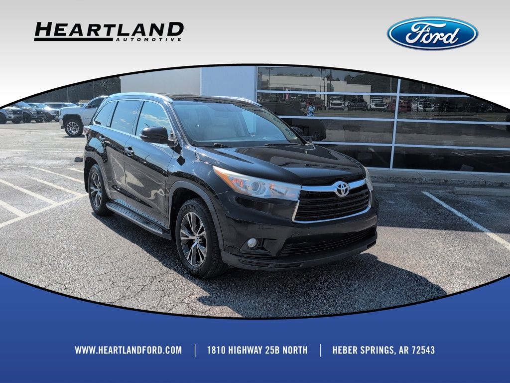 Used 2016 Toyota Highlander XLE with VIN 5TDKKRFH2GS133225 for sale in Heber Springs, AR