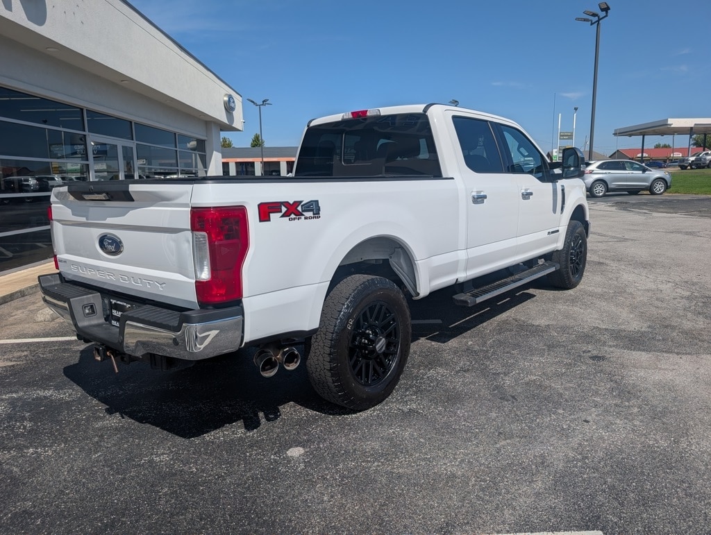 Used 2019 Ford F-250 Super Duty Lariat with VIN 1FT7W2BT1KEF96371 for sale in Little Rock