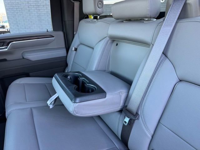2025 GMC Sierra 2500HD SLT - Photo 12