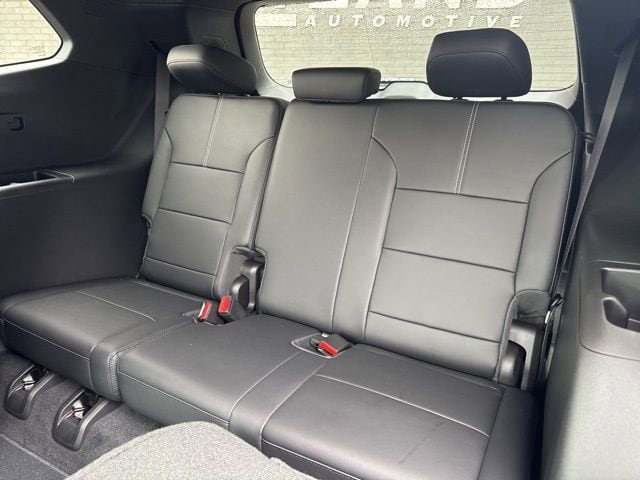2025 GMC Acadia Elevation - Photo 17
