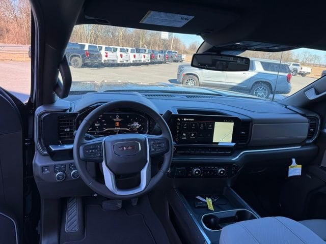2025 GMC Sierra 2500HD SLT - Photo 9