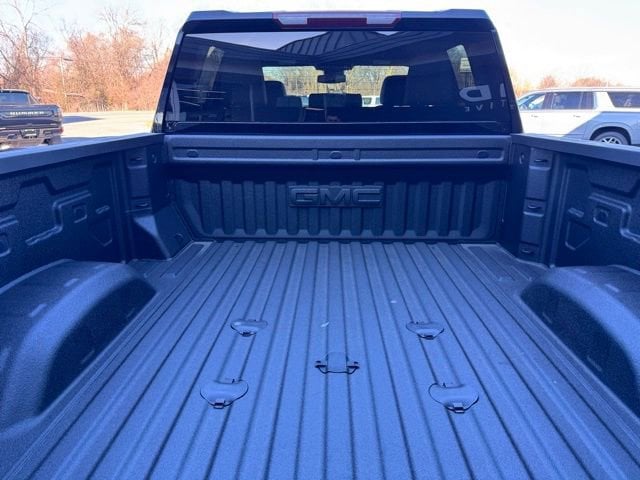 2025 GMC Sierra 2500HD SLT - Photo 6