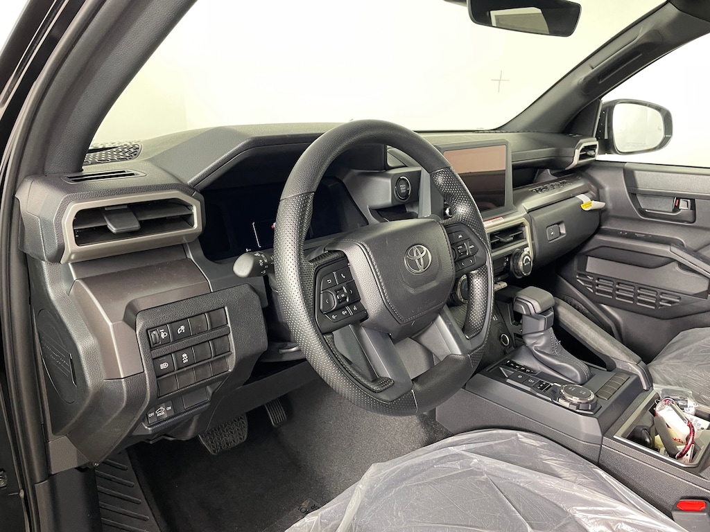 New 2025 Toyota Tacoma SR5 4X4 DOUBLE CAB