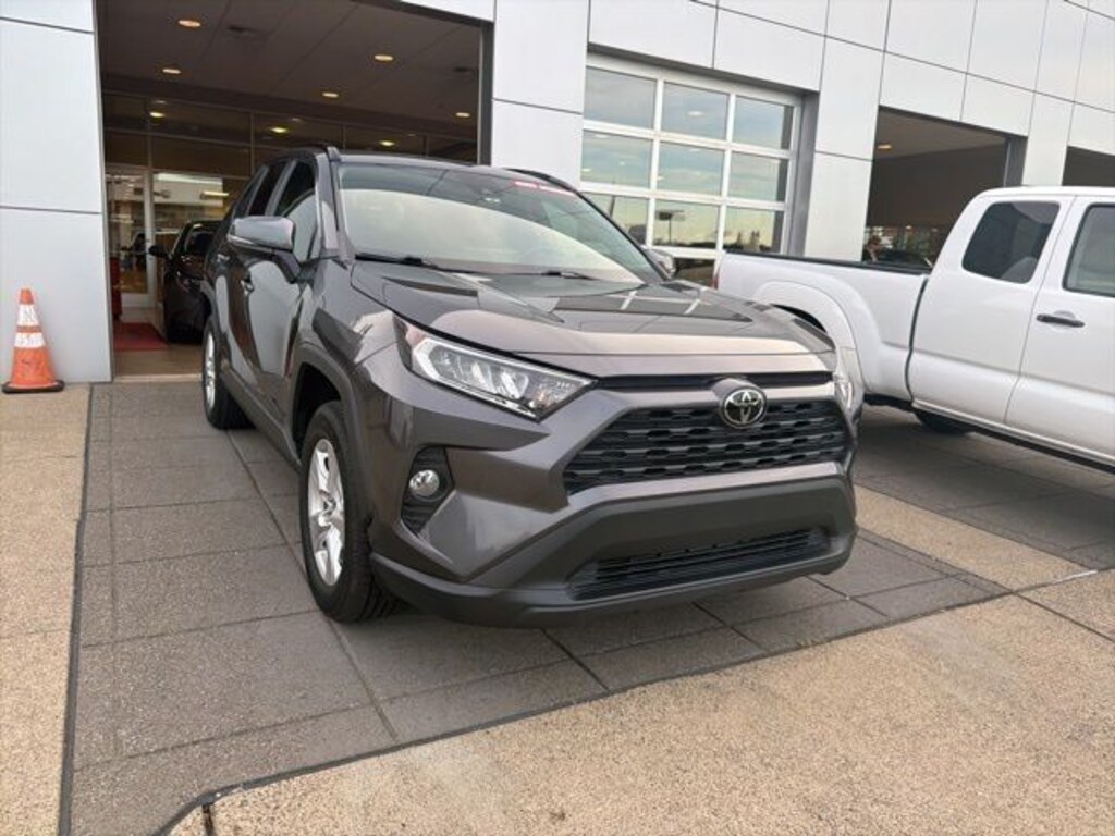 Used 2021 Toyota RAV4 XLE SUV