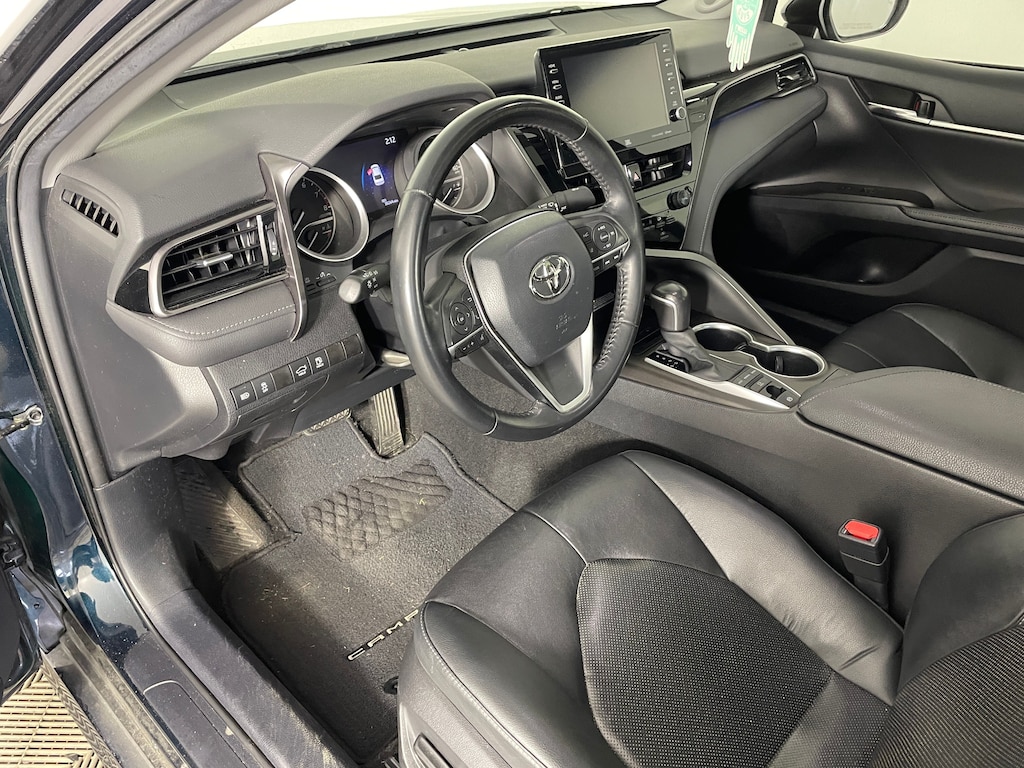 Used 2021 Toyota Camry XLE Sedan