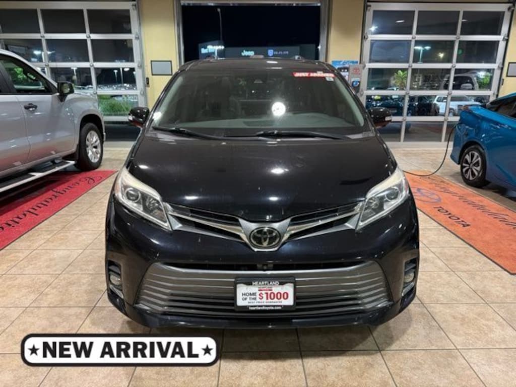 Used 2018 Toyota Sienna Van Passenger Van