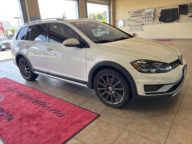 Used 2019 Volkswagen Golf Alltrack Alltrack SE with VIN 3VWM17AU2KM503468 for sale in Bremerton, WA