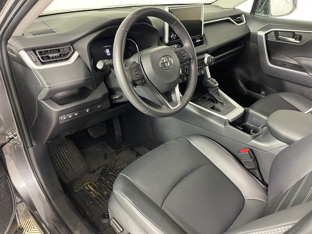 Used 2025 Toyota RAV4 XLE Premium SUV